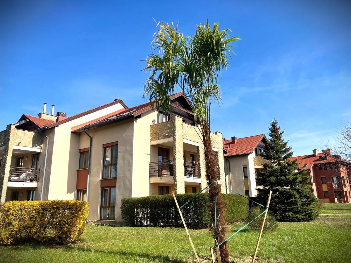 Bük Luxus Golf Apartment מראה חיצוני תמונה