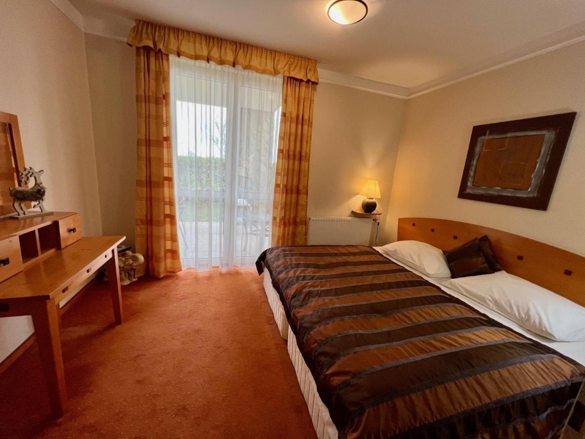 Bük Luxus Golf Apartment מראה חיצוני תמונה