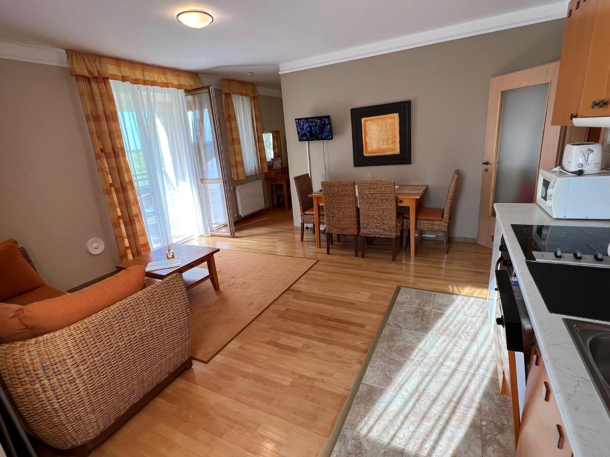 Bük Luxus Golf Apartment מראה חיצוני תמונה