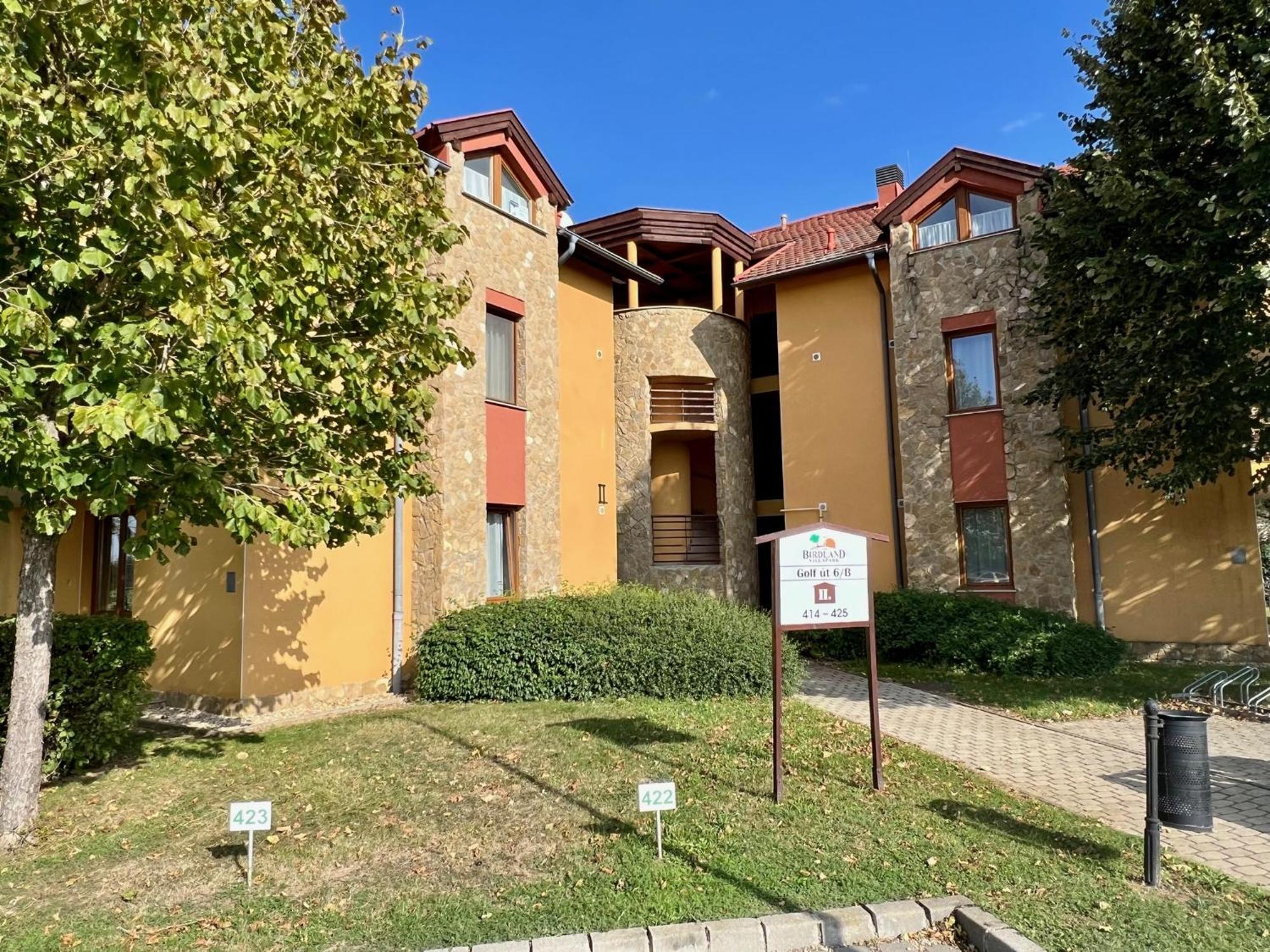 Bük Luxus Golf Apartment מראה חיצוני תמונה
